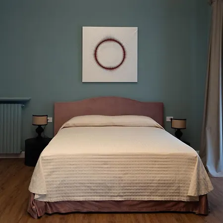 Caffe Delle Rose Les