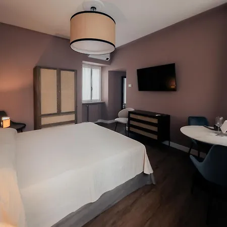 Caffe Delle Rose Les Guest house Verbania